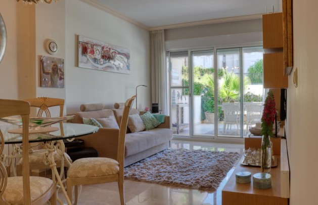 Alquiler a corto plazo - Apartamento / piso - Albir - Centro
