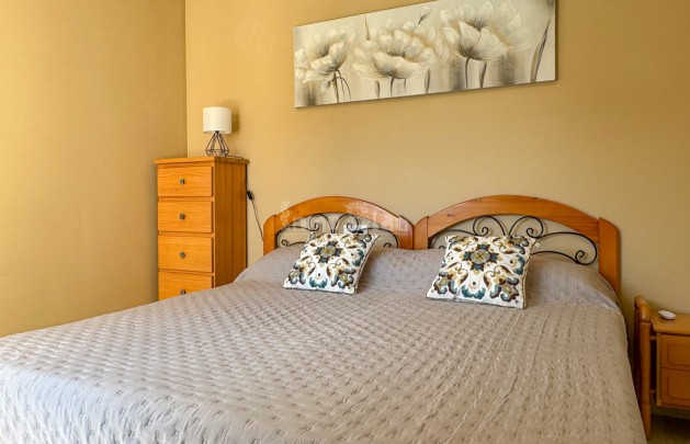 Alquiler a corto plazo - Apartamento / piso - Albir - Centro