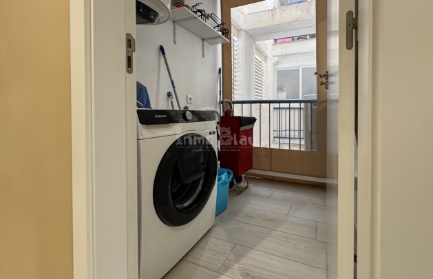 Alquiler a corto plazo - Apartamento / piso - Albir - Centro