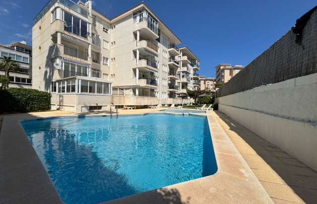 Alquiler a corto plazo - Apartamento / piso - Albir - Centro