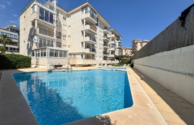 Alquiler a corto plazo - Apartamento / piso - Albir - Centro