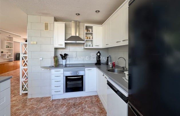 Resale - Apartment / flat - Albir - Centro