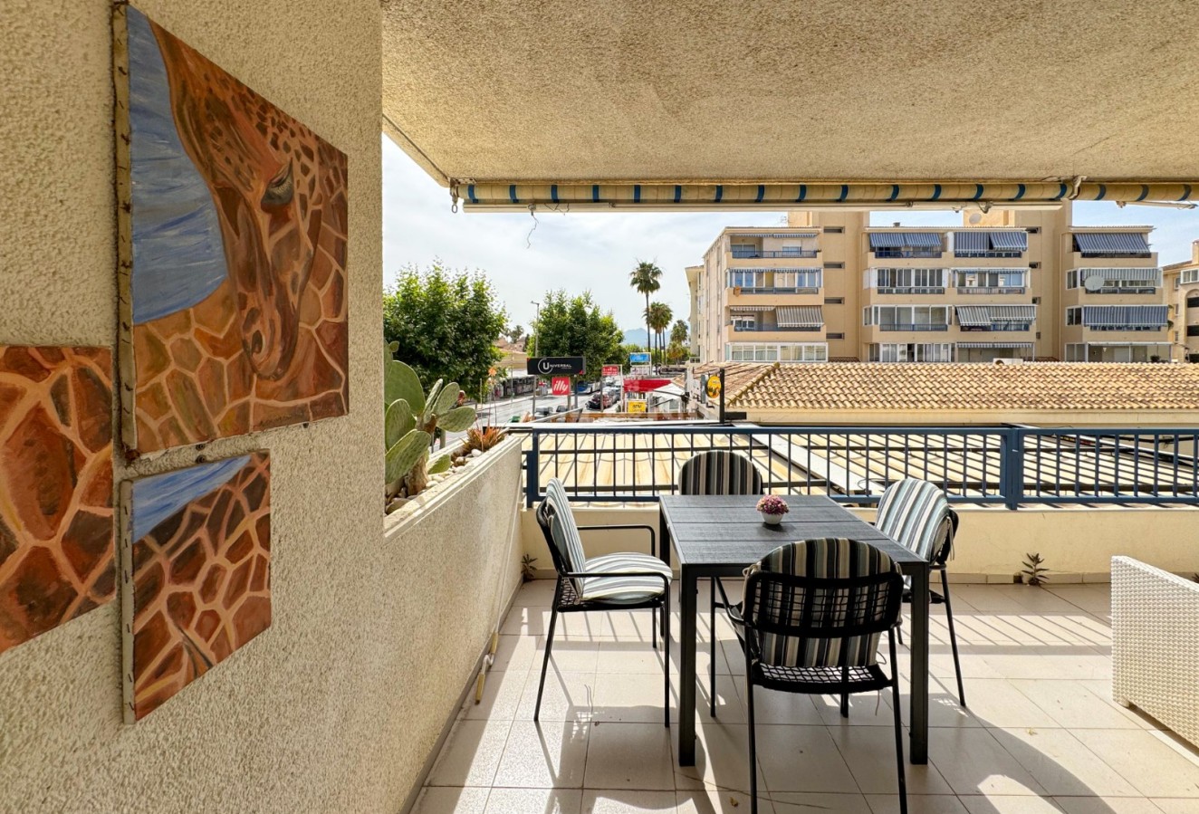 Resale - Apartment / flat - Albir - Centro