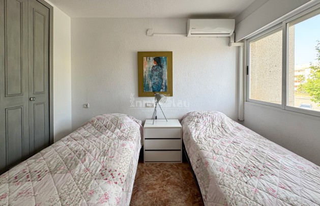 Resale - Apartment / flat - Albir - Centro