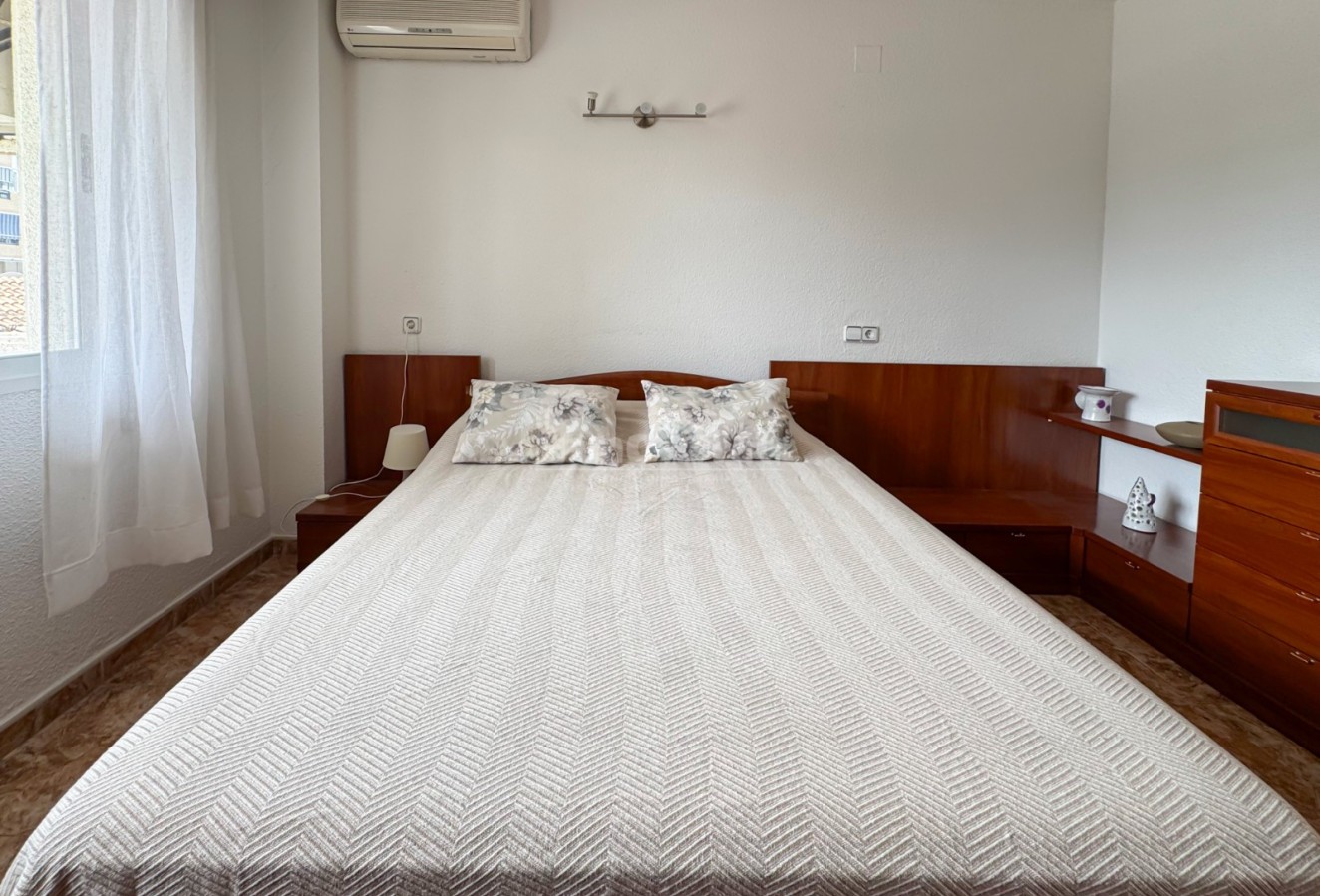 Resale - Apartment / flat - Albir - Centro