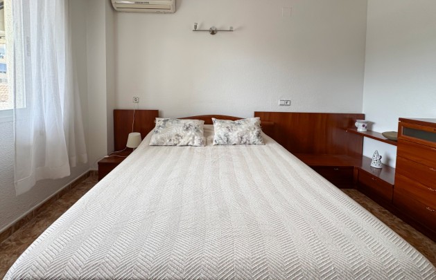 Resale - Apartment / flat - Albir - Centro
