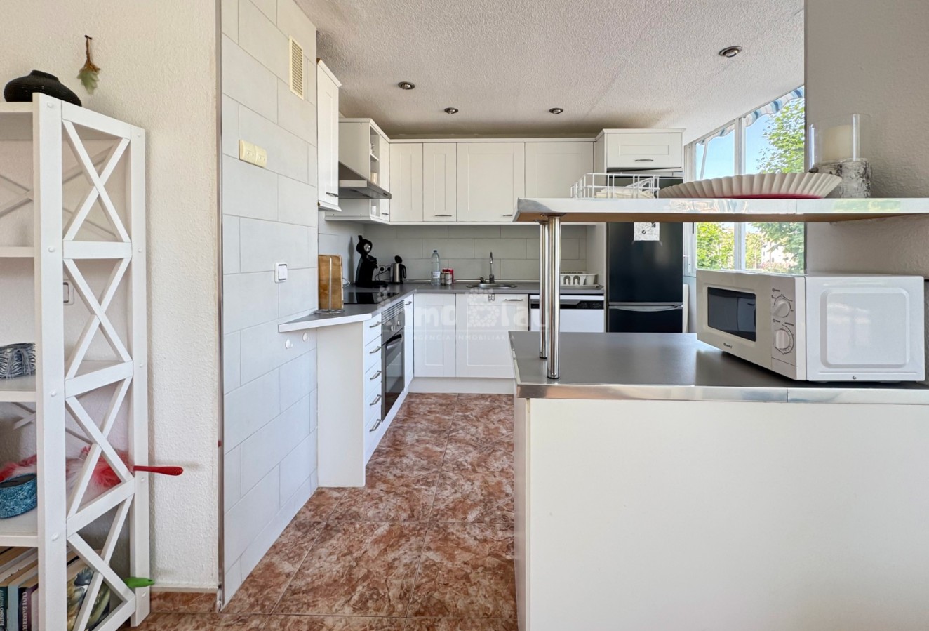 Resale - Apartment / flat - Albir - Centro