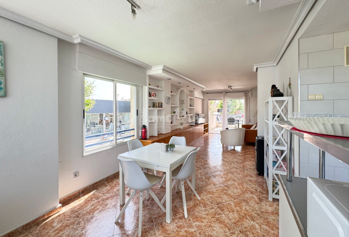 Resale - Apartment / flat - Albir - Centro
