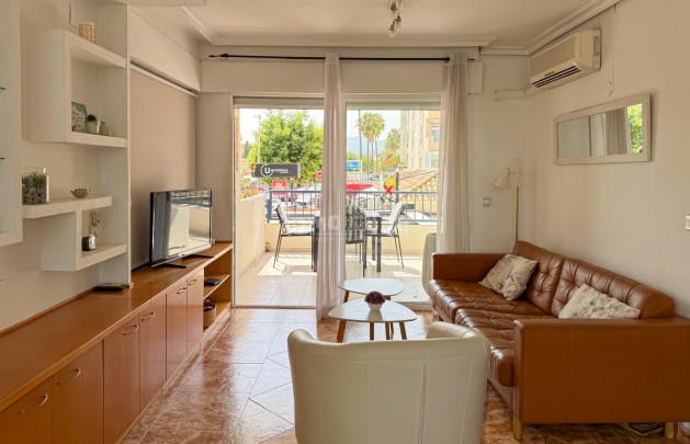 Resale - Apartment / flat - Albir - Centro