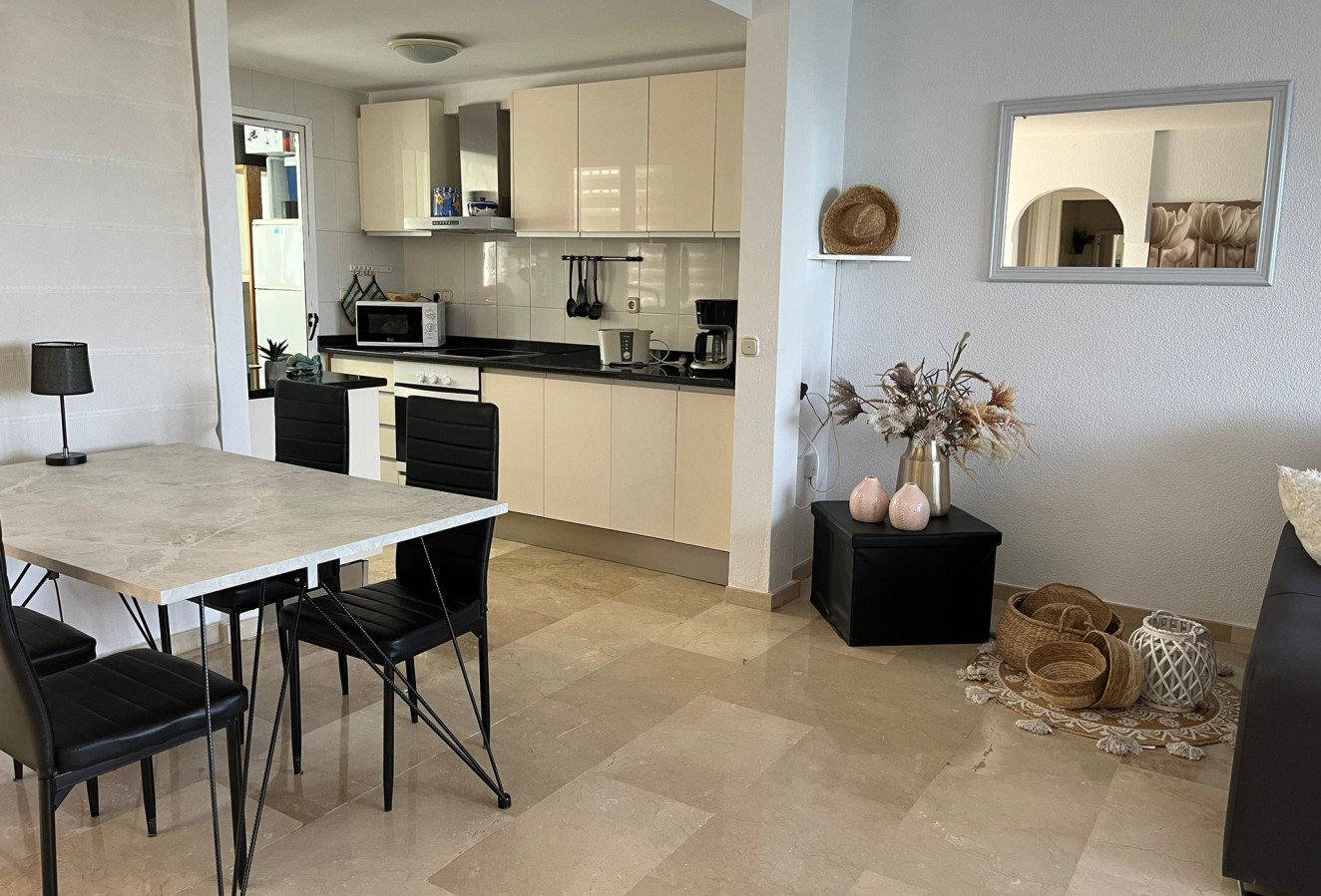 Alquiler a corto plazo - Apartamento / piso - Albir - Playa