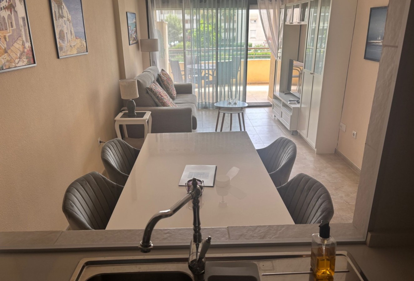 Alquiler a corto plazo - Apartamento / piso - Albir