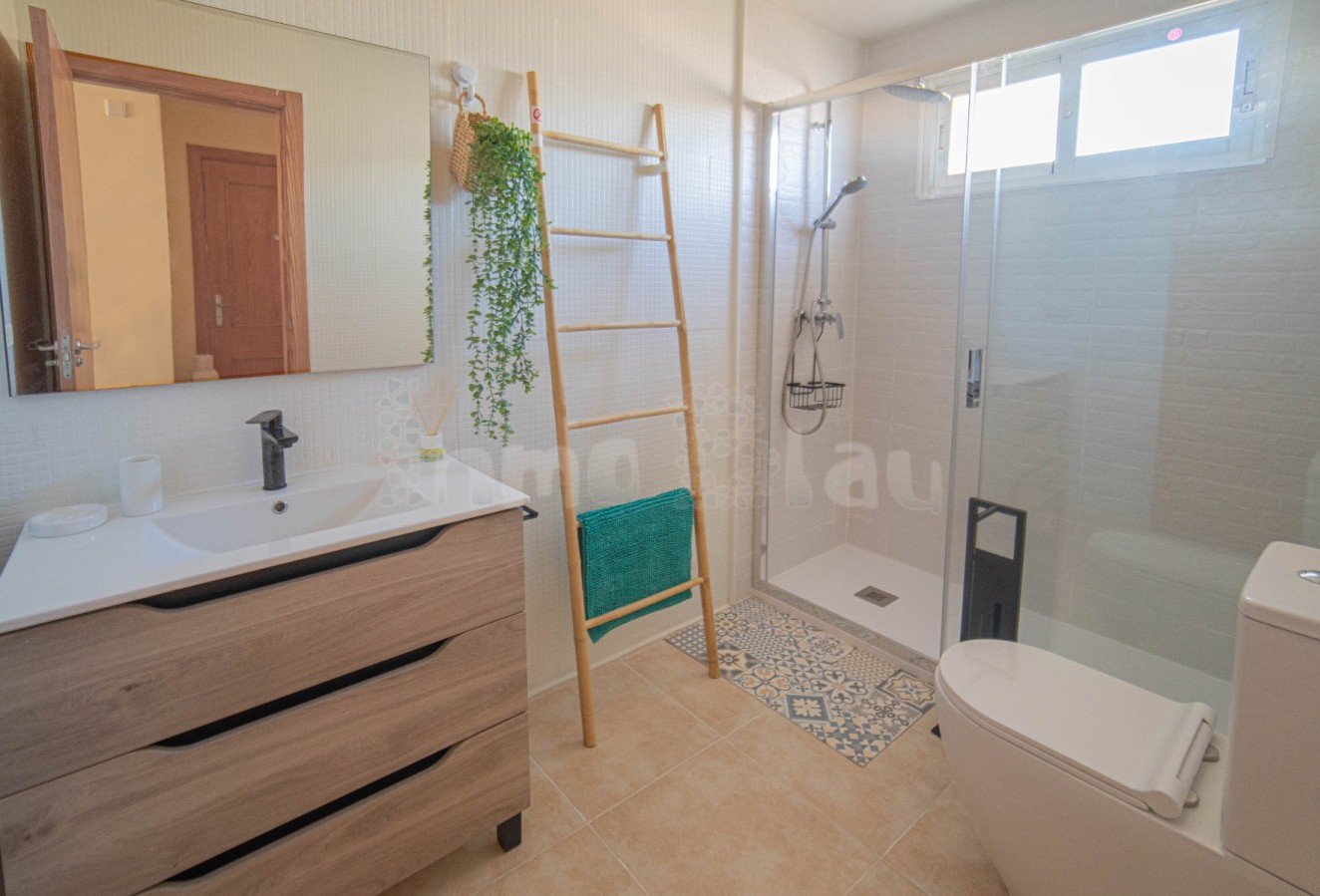 Alquiler a corto plazo - Apartamento / piso - Albir