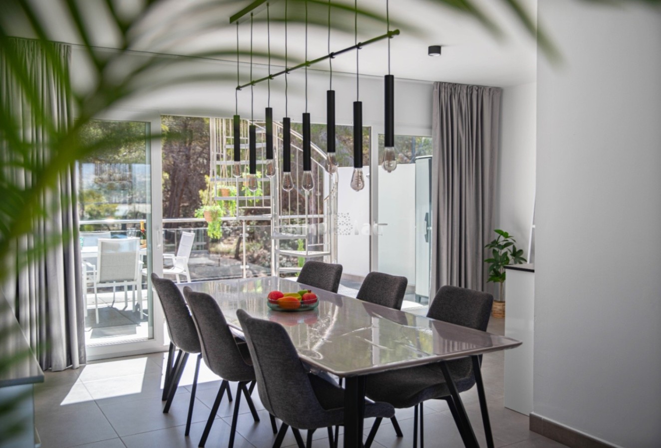 Sale - Villa - Albir