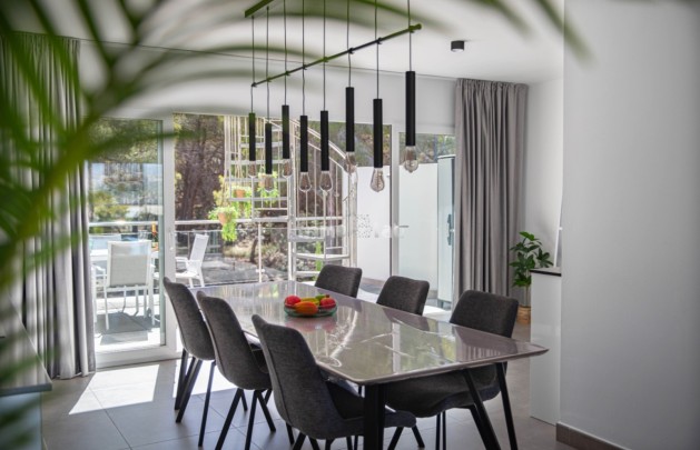 Sale - Villa - Albir