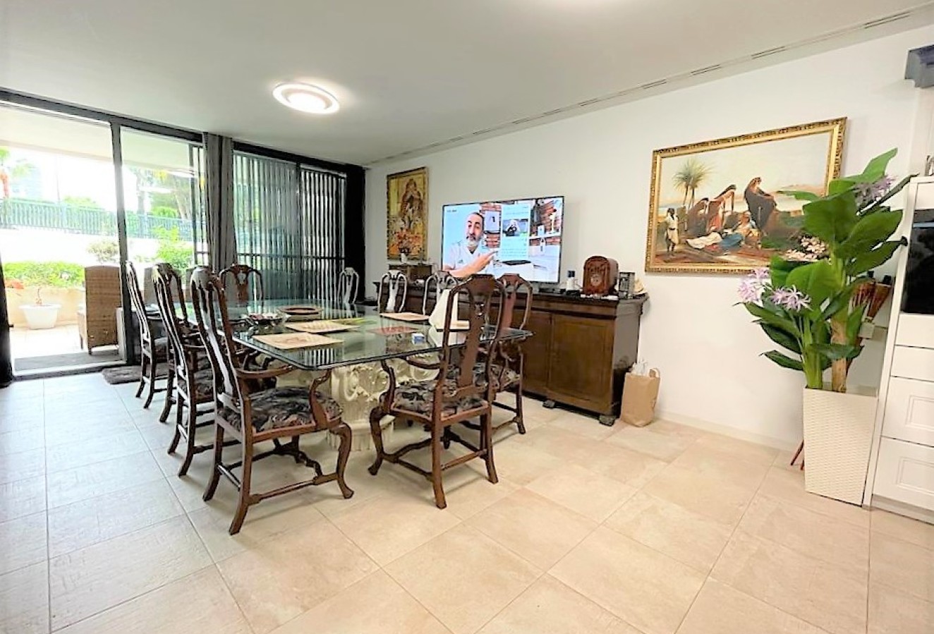 Resale - Apartment / flat - Albir - Urbanizacion