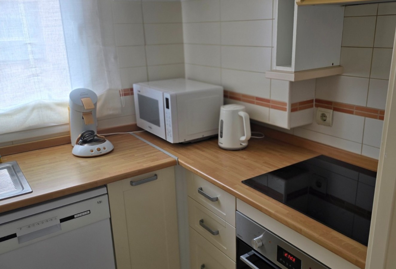 Alquiler a corto plazo - Apartamento / piso - Albir - Centro