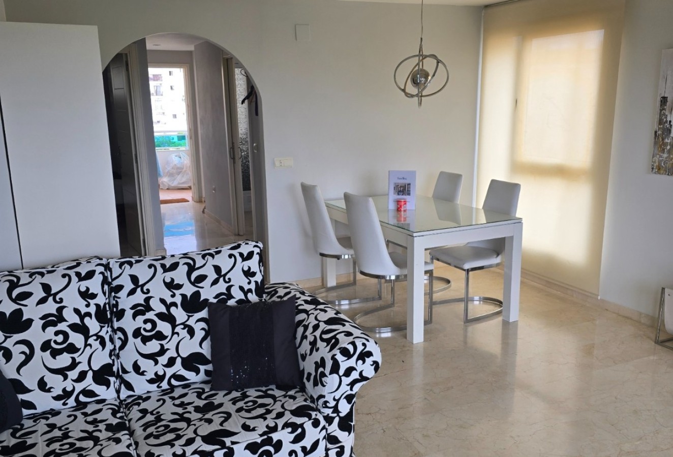 Alquiler a corto plazo - Apartamento / piso - Albir - Centro