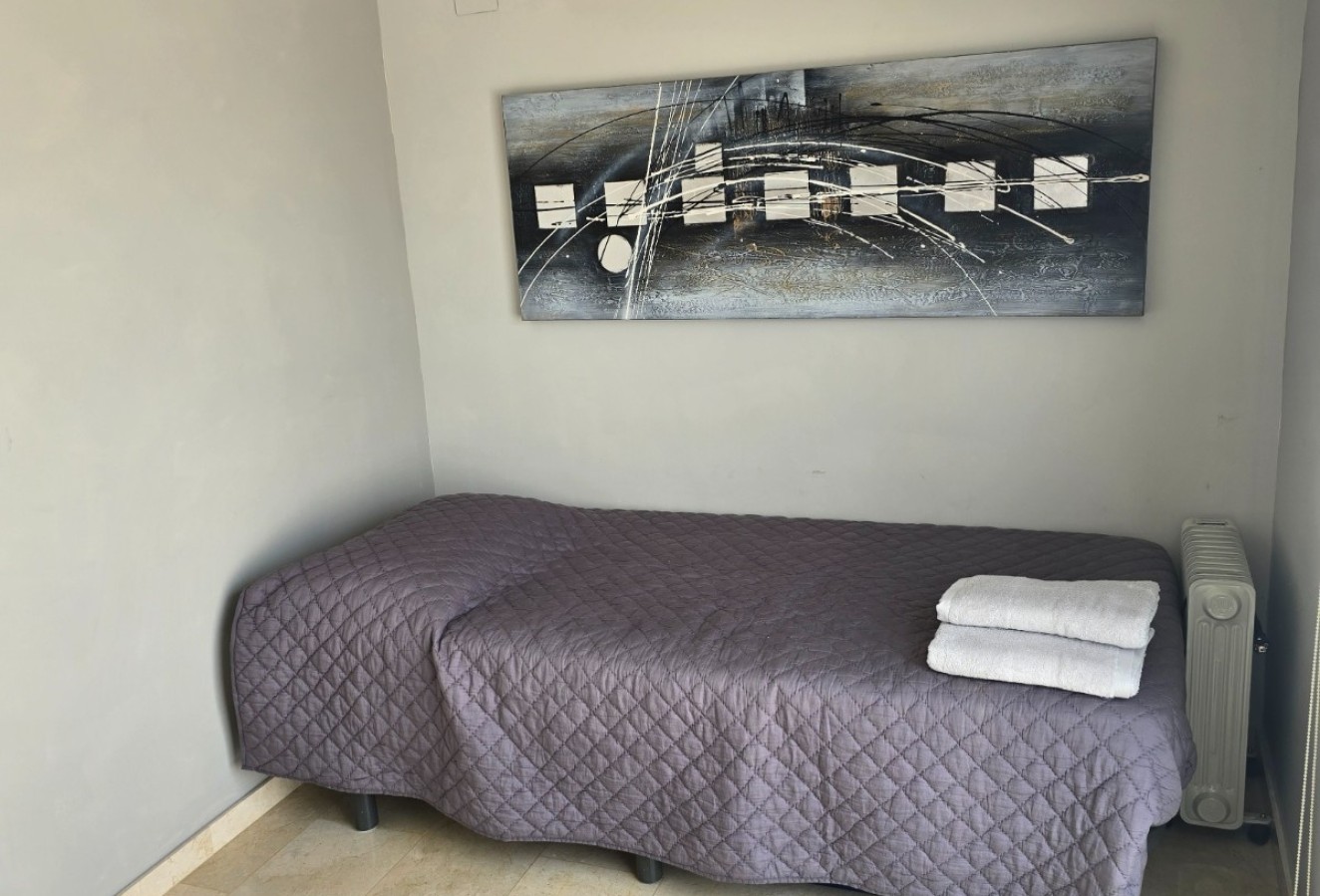 Alquiler a corto plazo - Apartamento / piso - Albir - Centro