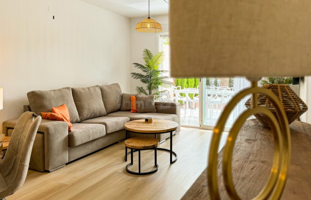 Alquiler a corto plazo - Apartamento / piso - Albir