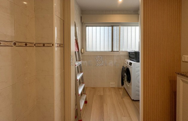 Alquiler a corto plazo - Apartamento / piso - Albir