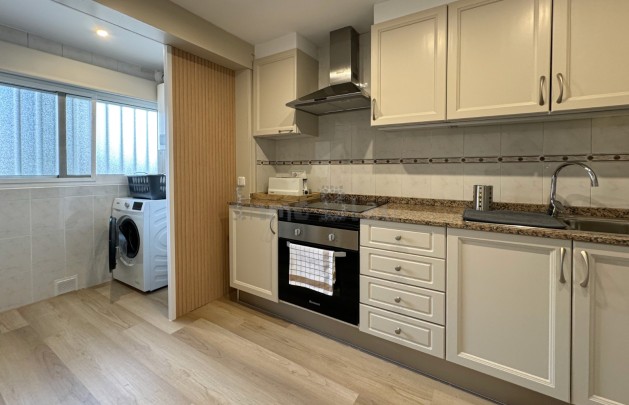 Alquiler a corto plazo - Apartamento / piso - Albir