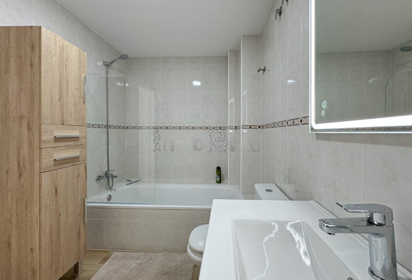 Alquiler a corto plazo - Apartamento / piso - Albir