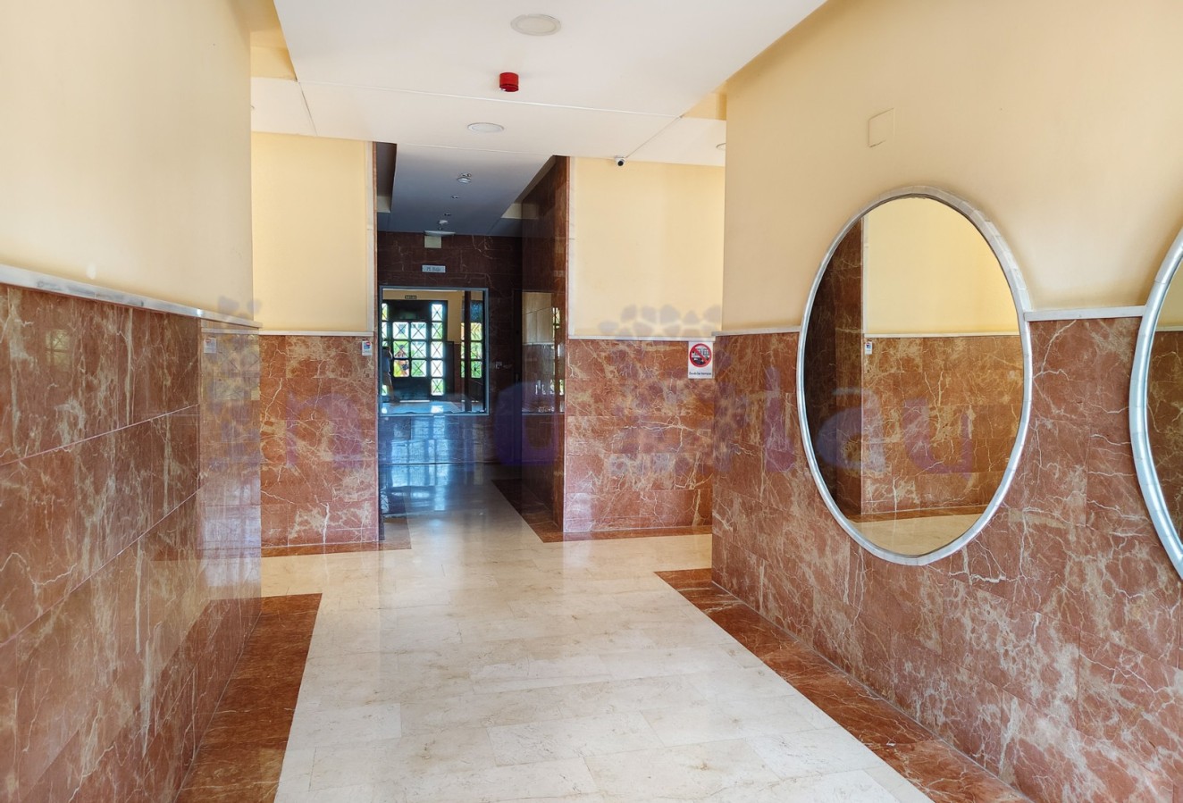 Sale - Apartment / flat - Benidorm - Zona de Poniente