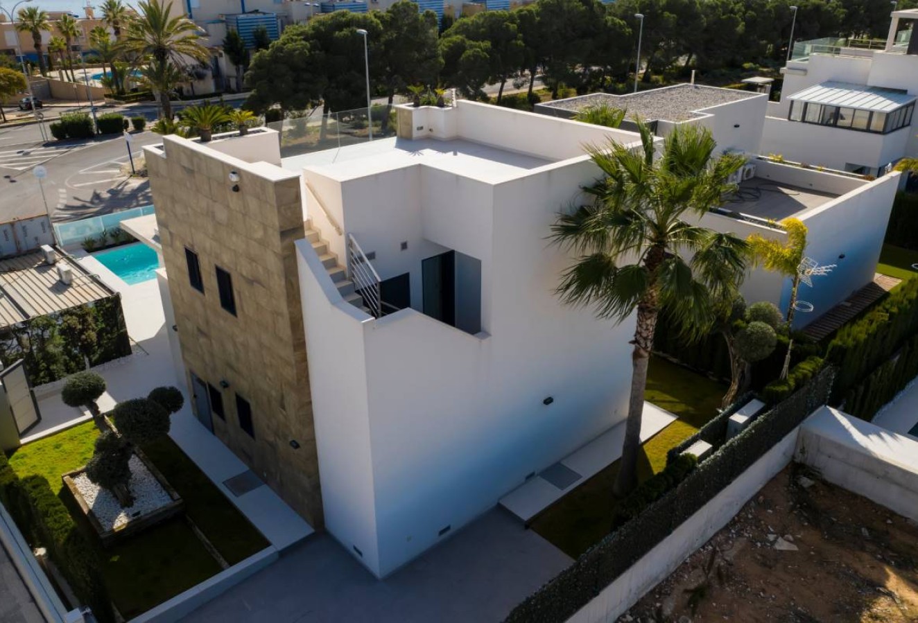 Obra nueva - Villa - Orihuela Costa