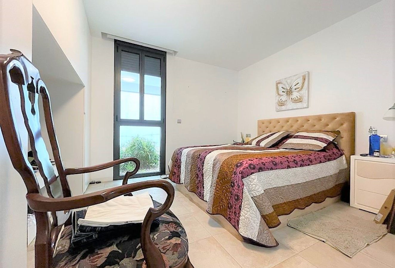 Resale - Apartment / flat - Albir - Urbanizacion