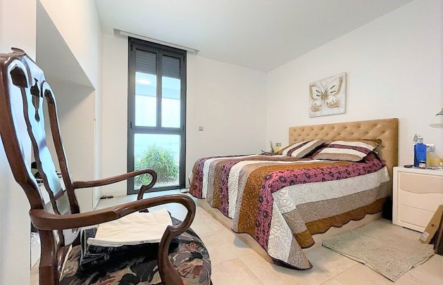 Resale - Apartment / flat - Albir - Urbanizacion