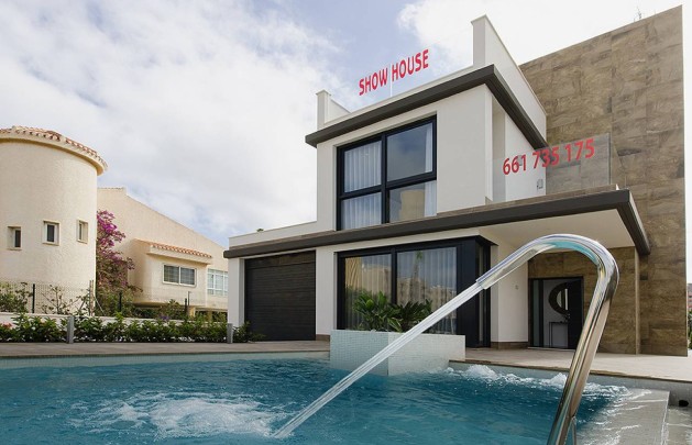 Obra nueva - Villa - Orihuela Costa