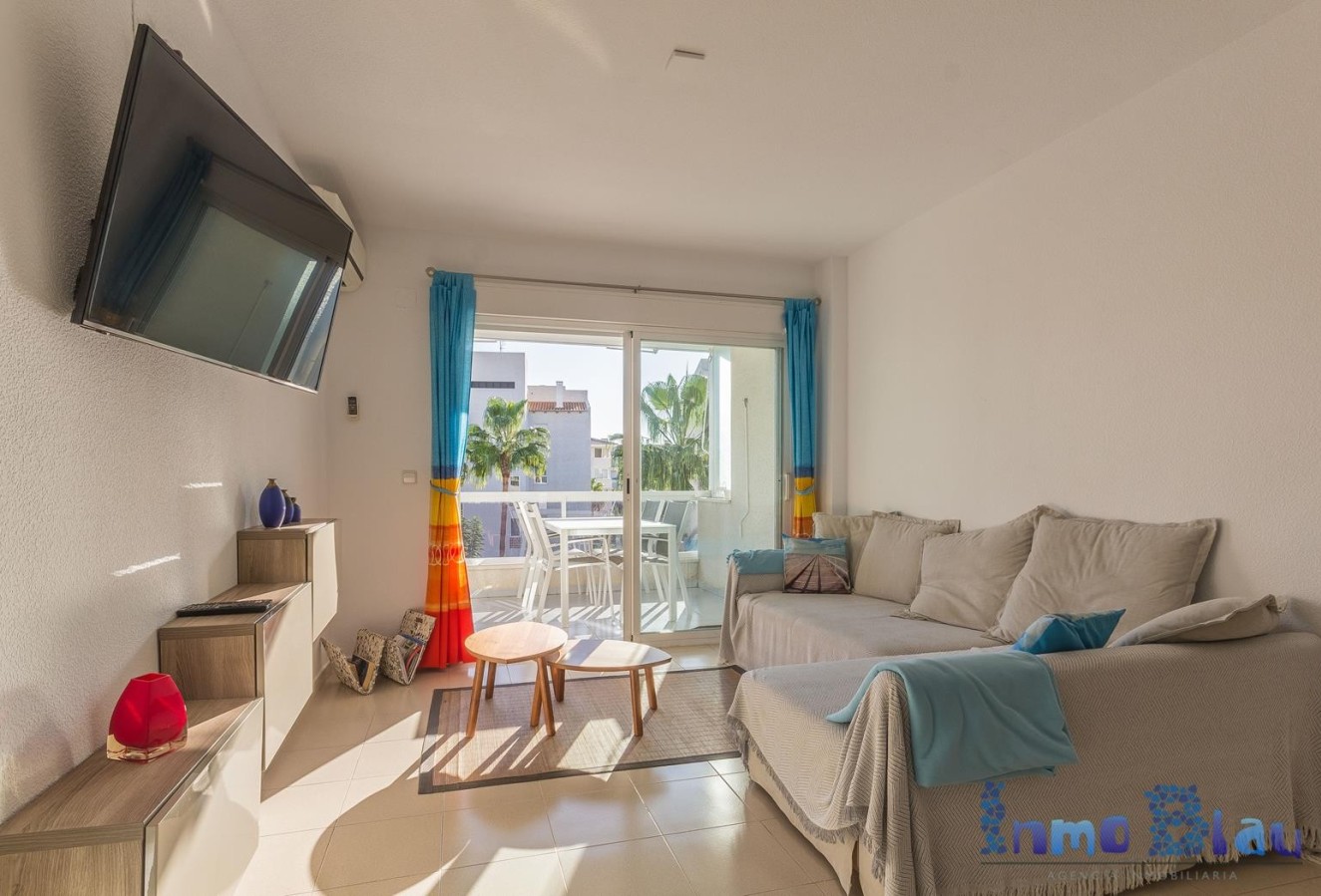 Sale - Apartment / flat - Albir