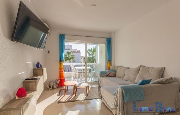 Sale - Apartment / flat - Albir