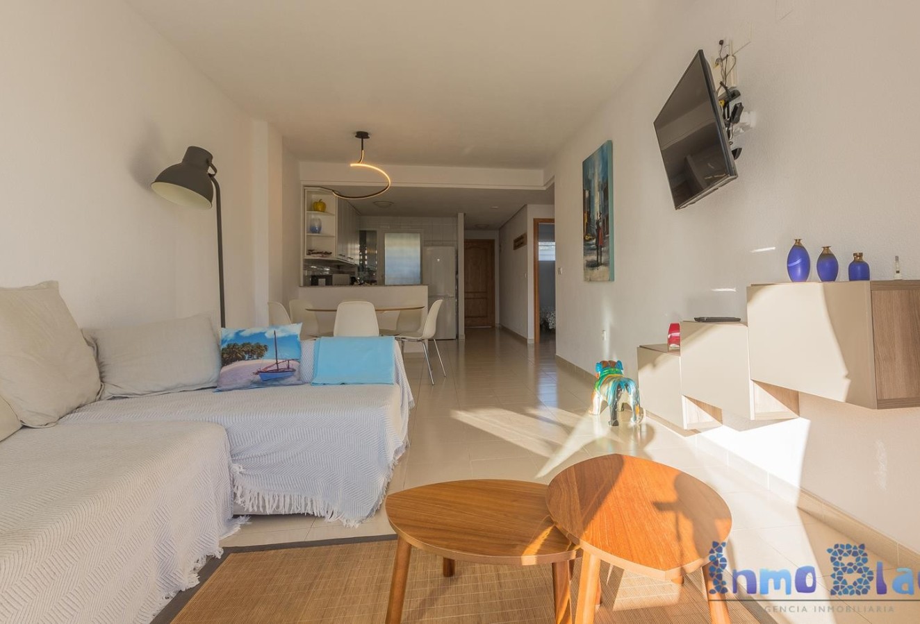 Sale - Apartment / flat - Albir