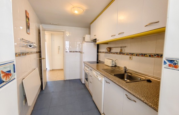 Sale - Apartment / flat - Albir