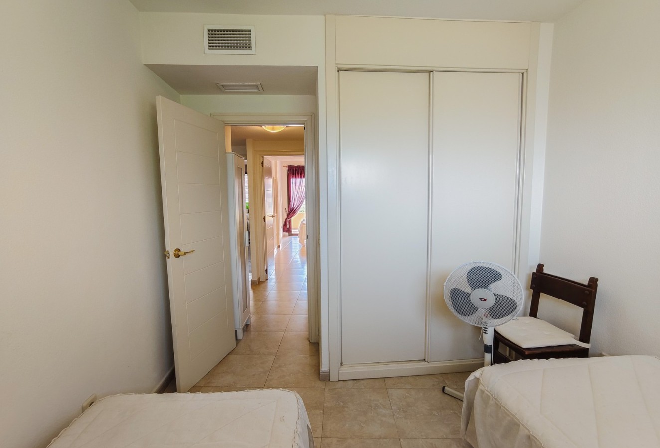 Sale - Apartment / flat - Albir