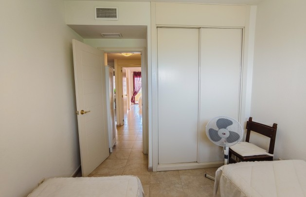 Sale - Apartment / flat - Albir