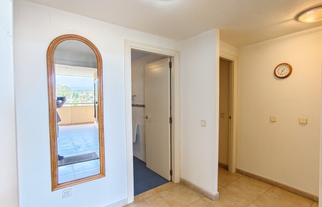 Sale - Apartment / flat - Albir