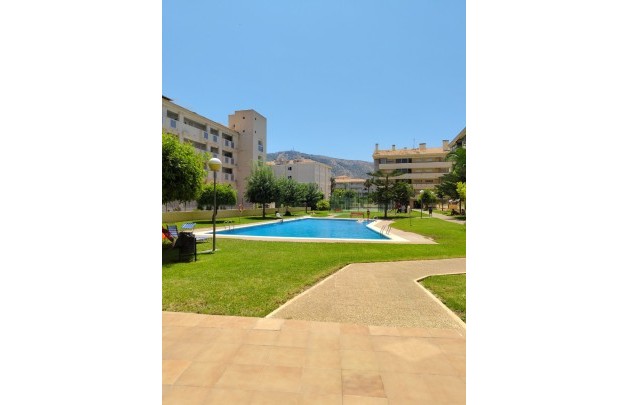 Sale - Apartment / flat - Albir