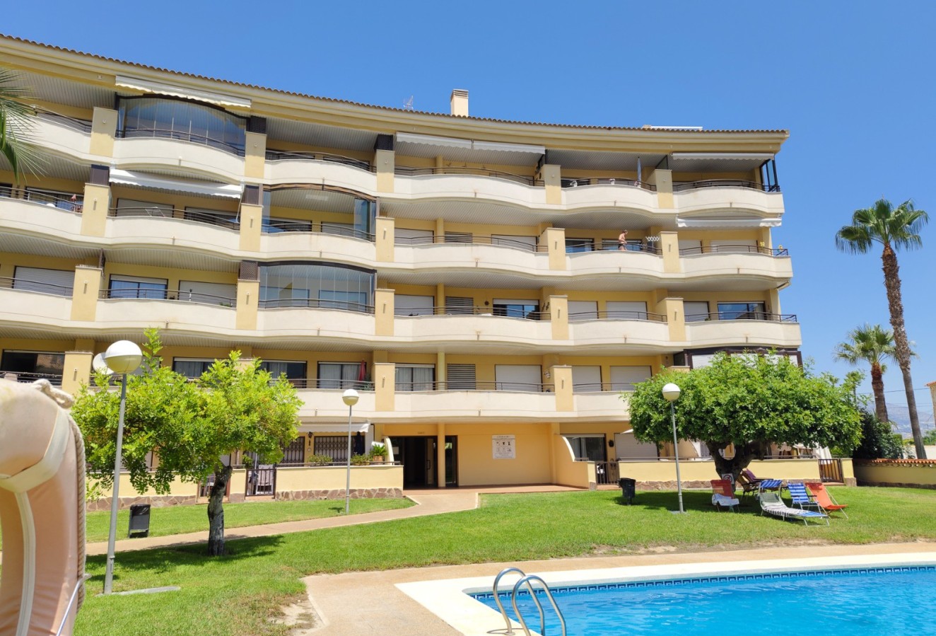 Sale - Apartment / flat - Albir