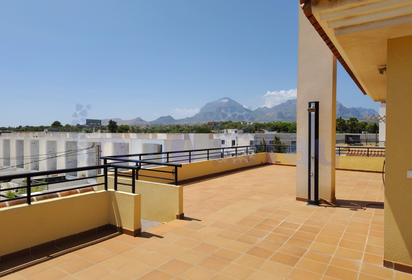 Sale - Penthouse - Albir