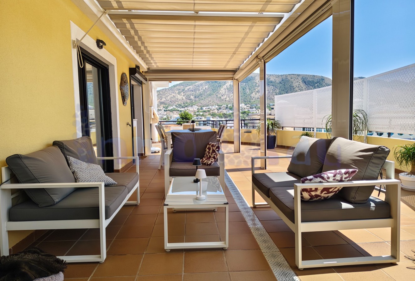 Sale - Penthouse - Albir