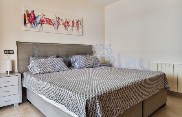 Sale - Penthouse - Albir