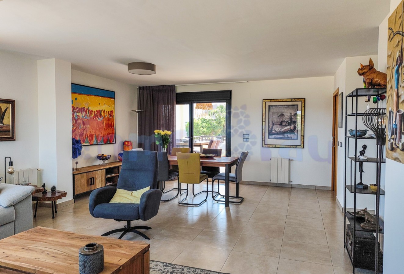 Sale - Penthouse - Albir