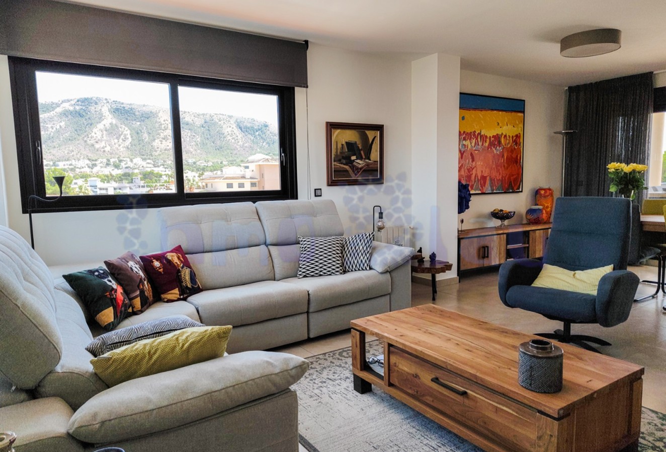 Sale - Penthouse - Albir