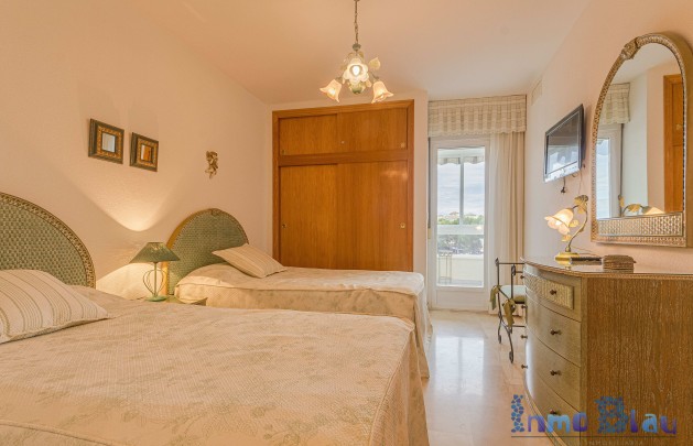 Alquiler a corto plazo - Apartamento / piso - Albir - Centro