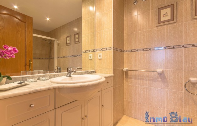 Alquiler a corto plazo - Apartamento / piso - Albir - Centro