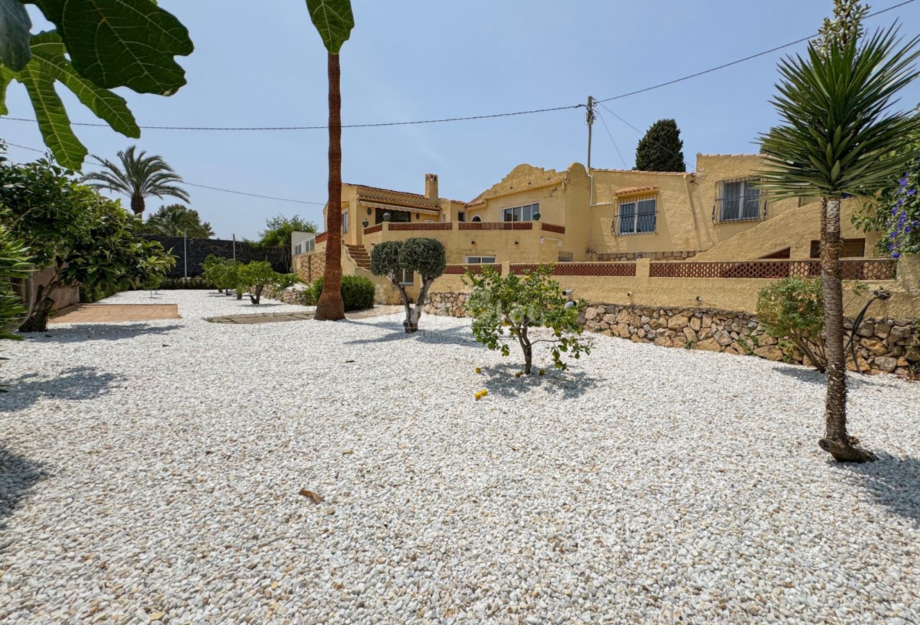 Long Term Rental - Villa - Alfaz del Pi - Urbanizacion