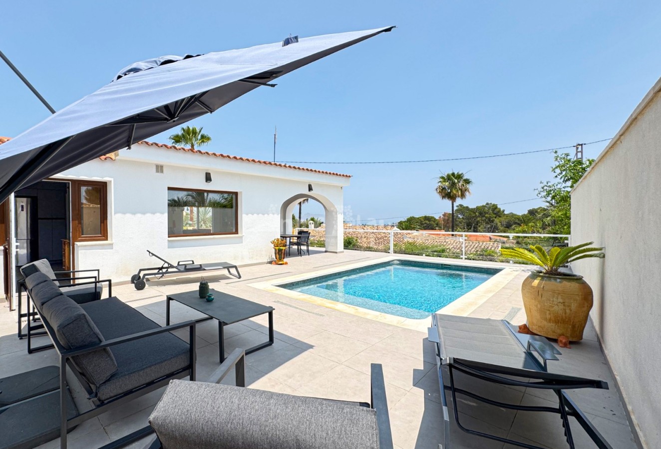 Long Term Rental - Villa - Alfaz del Pi - Urbanizacion