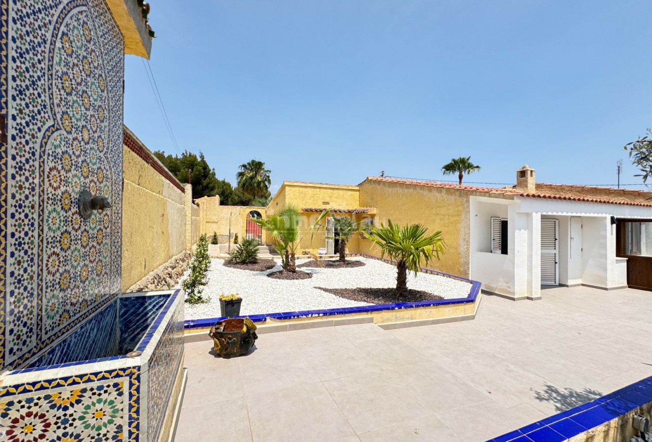 Long Term Rental - Villa - Alfaz del Pi - Urbanizacion